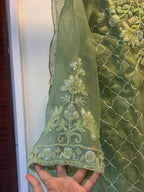 Hari Phulkari.2